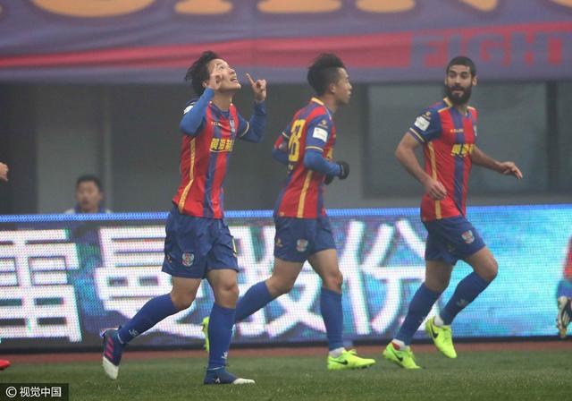 2025年总票房达到了243.71亿元。