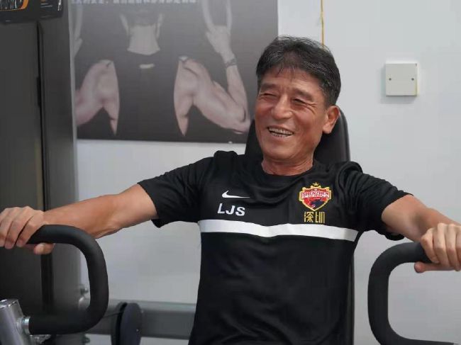 CCTV6 VIP影院 搜索 电影 星闻 独家 更多 专题 图片 视频 滚动 首页 新闻 大片 影库 CCTV6 VIP影院 客户端 电影网>新闻>原创深度策划 电影频道一月人物柯汶利：新的一年勇敢超越自己 时间：2026.