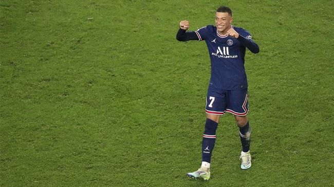 马伯庸提供了一个好故事，大鹏导演则贡献了“好的阵容”和“好的视听语言”，两者结合，就制作成了一颗非常好吃的“长安的荔枝”。