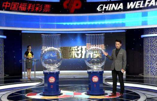 李鸿其的导演处女作《你最爱的颜色》立项。