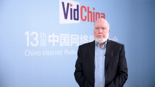 阿里影业副总裁徐远翔一番“给编剧指条生路”的言论引起了编剧行业集体的讨伐。